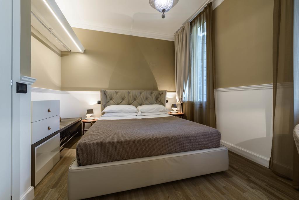 Palazzo Bovio - Boutique Apartments Padua Exteriör bild